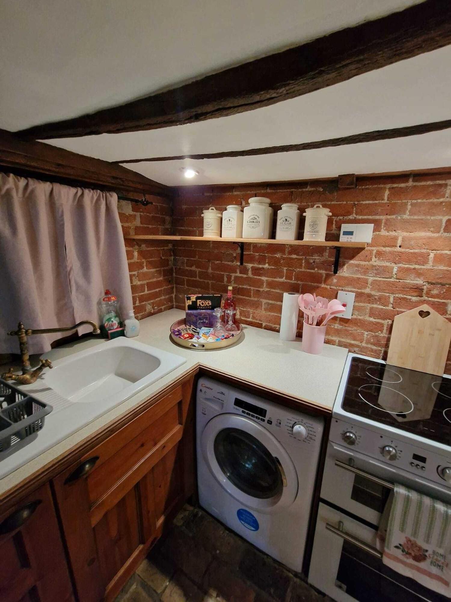 Two Bedroom Grade Ll Cottage At Az Luxury Stays Honey Horsefield With Wifi And Free Parking Hundon Dış mekan fotoğraf